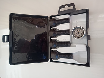 Felgenschloss und Radschrauben